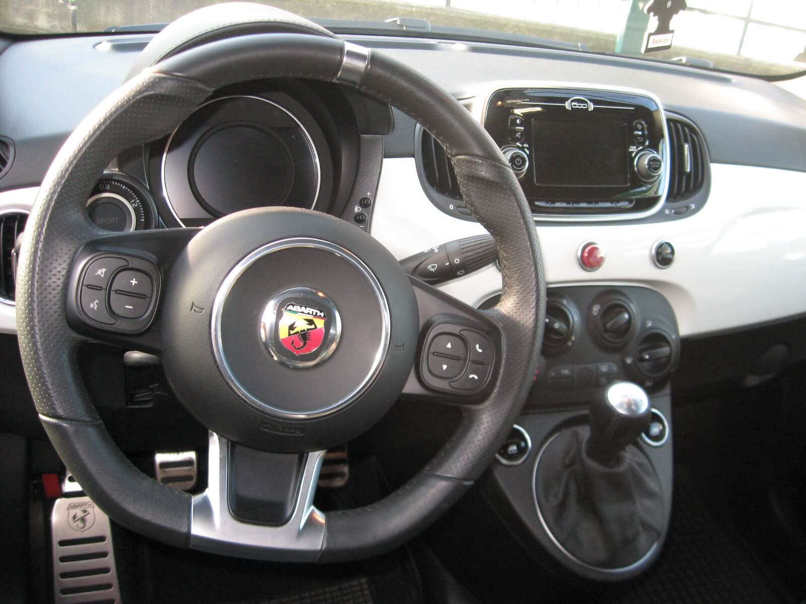 Abarth 595 1.4 t-jet 145cv